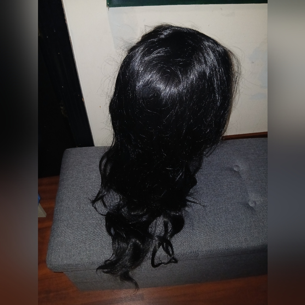 Synthetic Wig - Picture 2 of 4